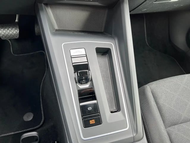 Volkswagen Golf DSG Life Variant