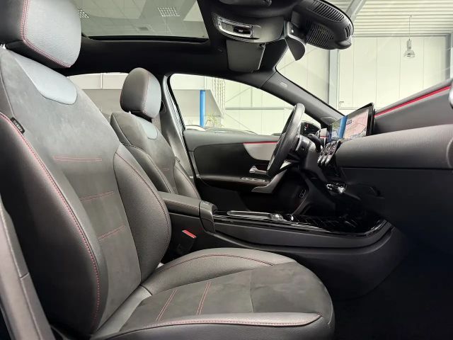 Mercedes-Benz A 200 AMG Line