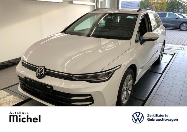 Volkswagen Golf Life Variant