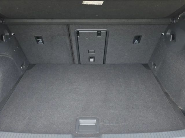 Volkswagen Golf 2.0 TSI 4Motion Golf VIII