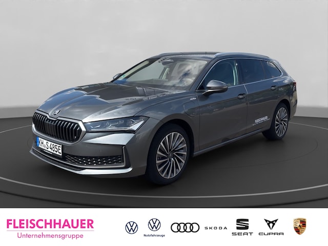 Skoda Superb Combi iV