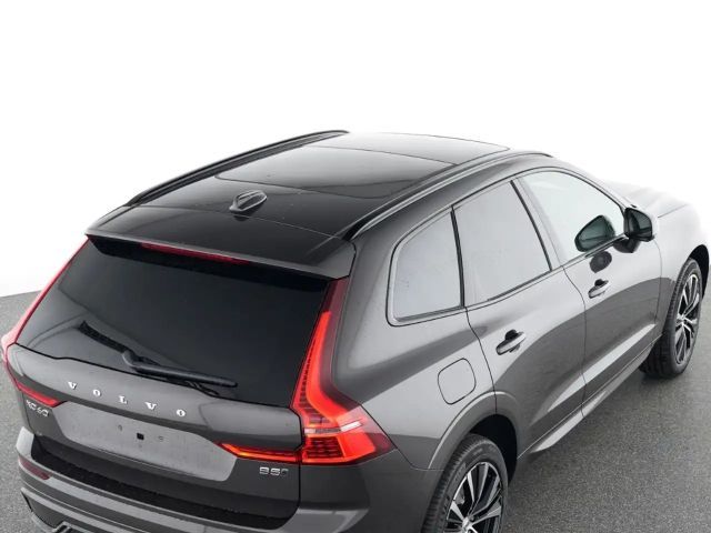 Volvo XC60 AWD Dark Plus