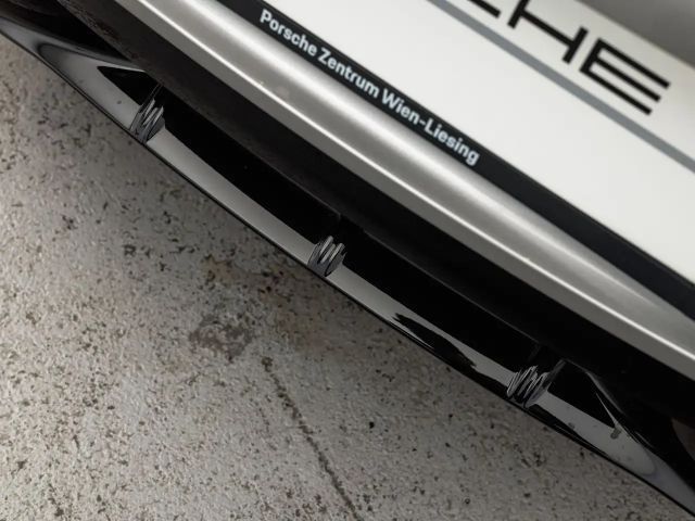 Porsche 911 Cabriolet Carrera