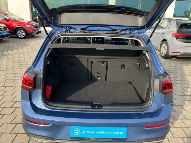 Volkswagen Golf 1.5 TSI