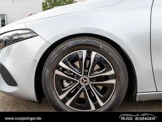 Mercedes-Benz A 200 Progressive