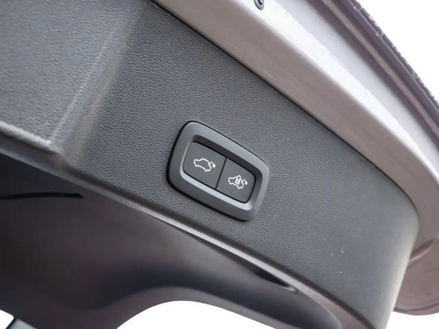 Volvo XC40 Dark Plus