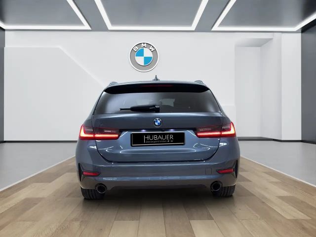 BMW 320 320d Touring xDrive
