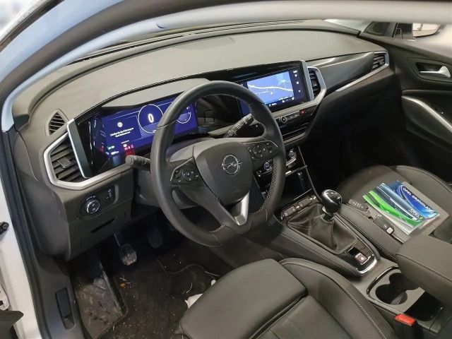 Opel Grandland X 1.2 Turbo Elegance