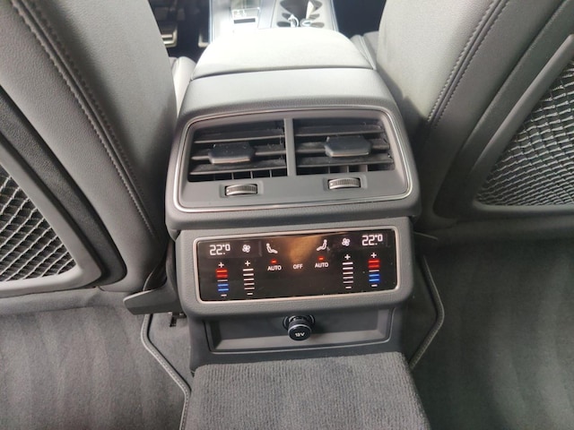 Audi S6 Avant Quattro