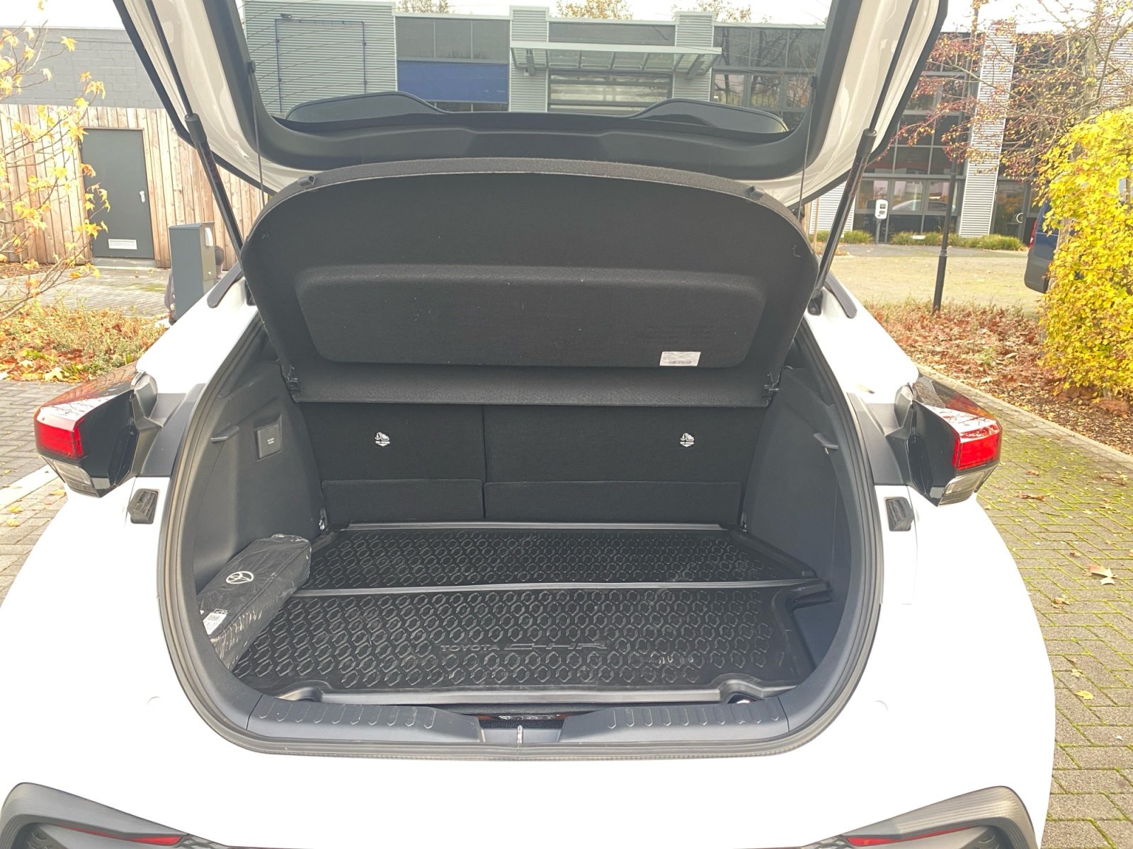 Toyota C-HR 5-deurs Team D