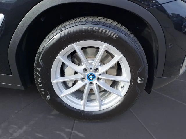 BMW X3 xDrive30e