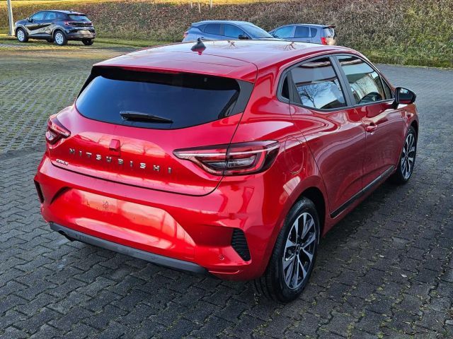 Mitsubishi Colt Plus