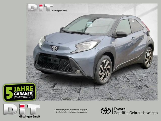 Toyota Aygo X 1.0 VVT-i Business Hatchback
