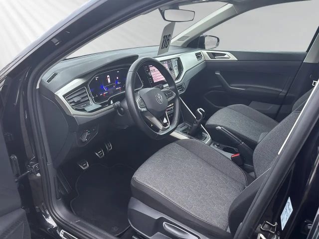 Volkswagen Polo Move