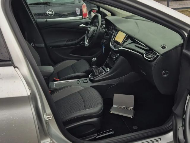 Opel Astra -K LIM. DESIGN & TECH T-LEDER NAVI R-KAMERA P-ASSI