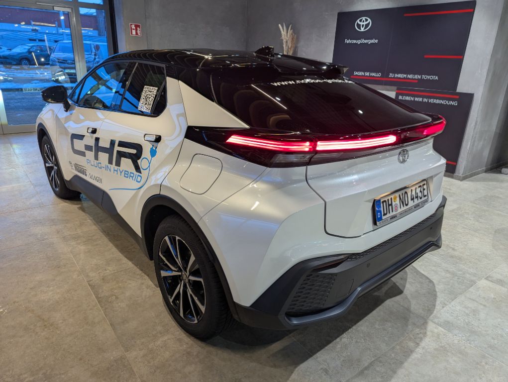 Toyota C-HR 5-deurs Team D Technik