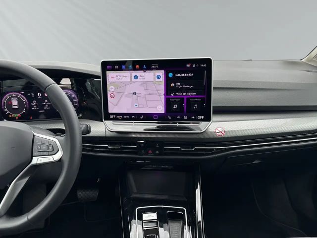 Volkswagen Golf 1.5 eTSI Golf VIII Style