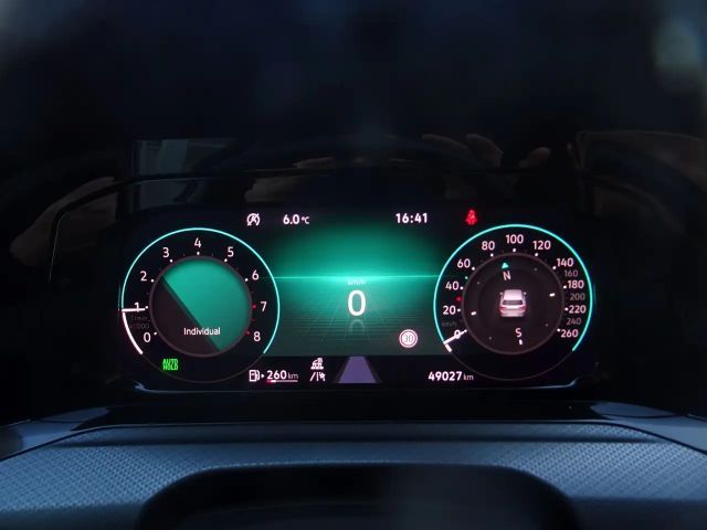 Volkswagen Golf 1.5 TSI