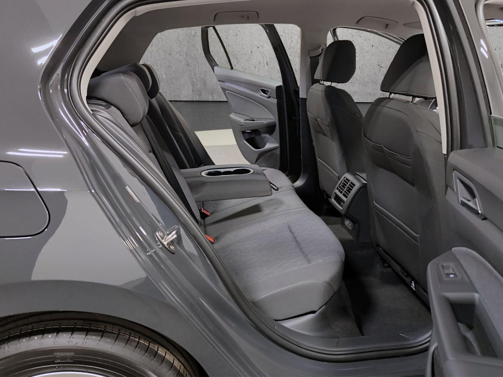 Volkswagen Golf 1.5 TSI DSG Life