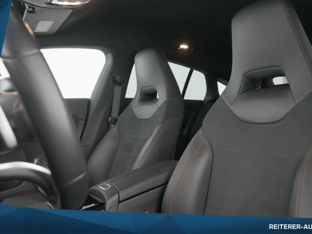 Mercedes-Benz CLA 200 Shooting Brake