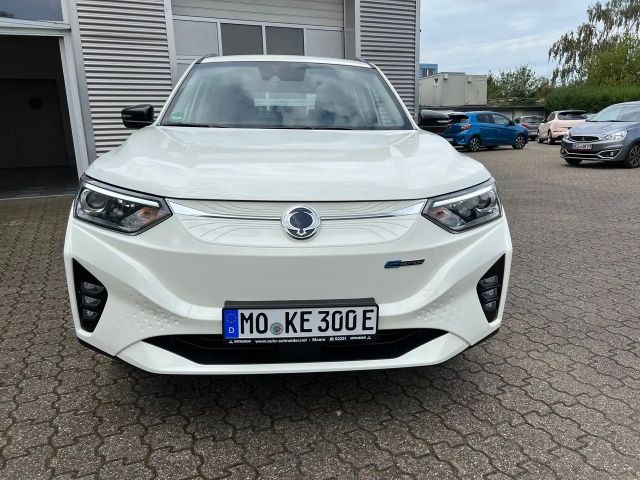 SsangYong Korando E-Motion Bronze