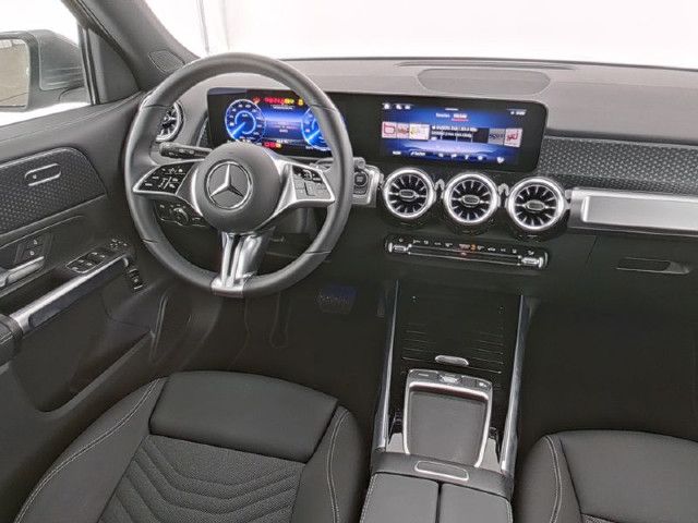 Mercedes-Benz EQB 300 4MATIC
