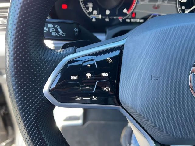 Volkswagen Touareg 3.0 V6 TDI R-Line