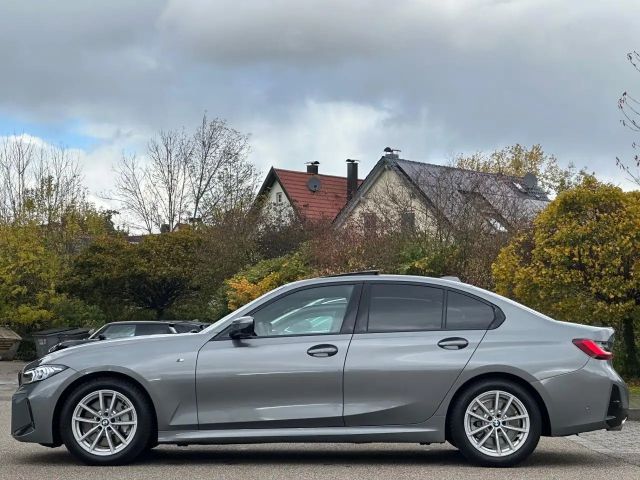 BMW 330 330i M-Sport Sedan xDrive