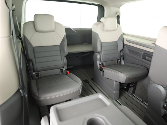 Volkswagen Multivan 2.0 TDI DSG Lang Style T7