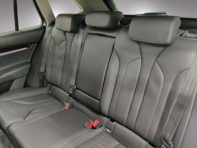 Skoda Enyaq Suite iV 60