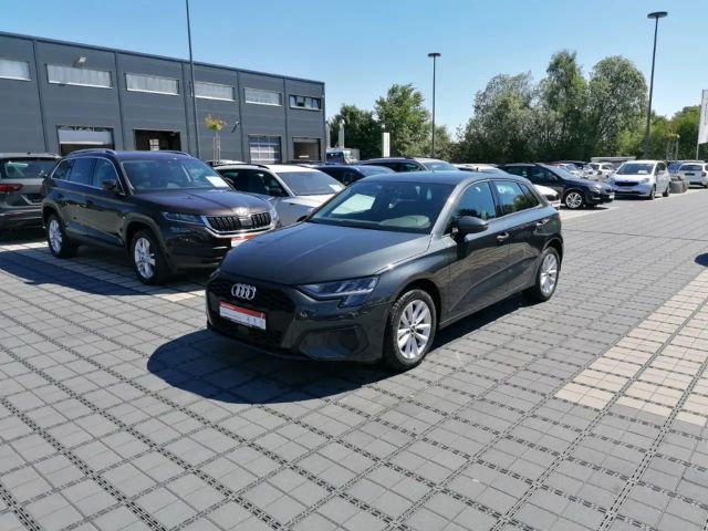 Audi A3 35 TFSI Sedan Sportback