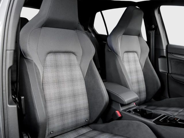 Volkswagen Golf GTE Golf VIII IQ.Drive