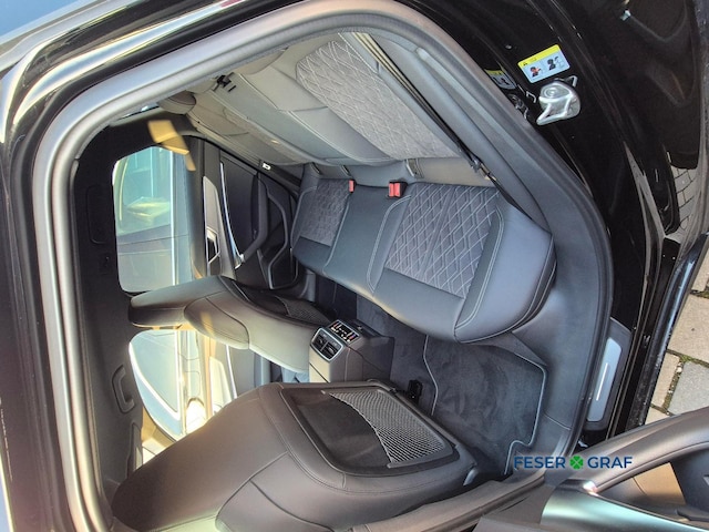 Audi S6 Avant Quattro