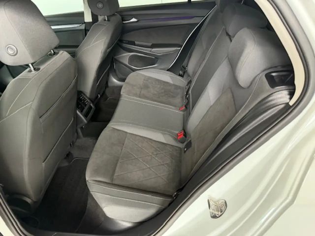 Volkswagen Golf 1.5 TSI Golf VIII Style