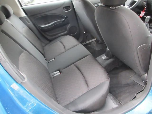 Mitsubishi Space Star Star