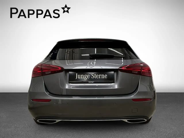 Mercedes-Benz A 180 Hatchback Progressive