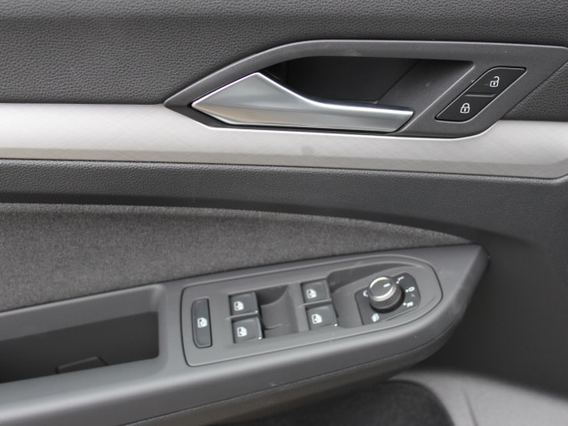 Volkswagen Golf 1.5 TSI Golf VIII