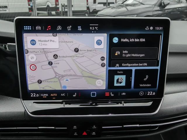 Volkswagen Golf 2.0 TSI Golf VIII Variant