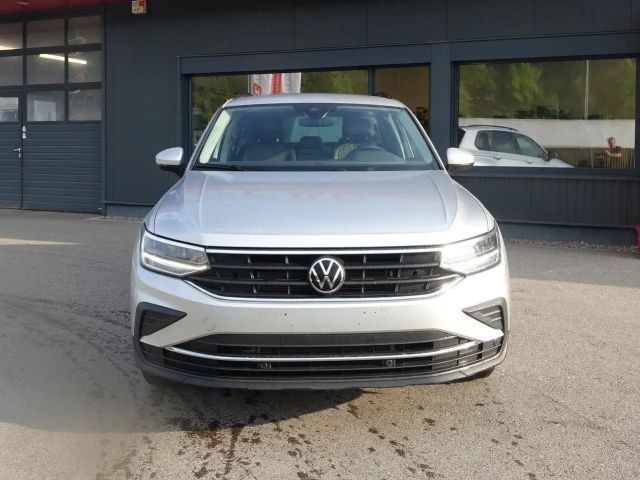 Volkswagen Tiguan 4Motion DSG Life