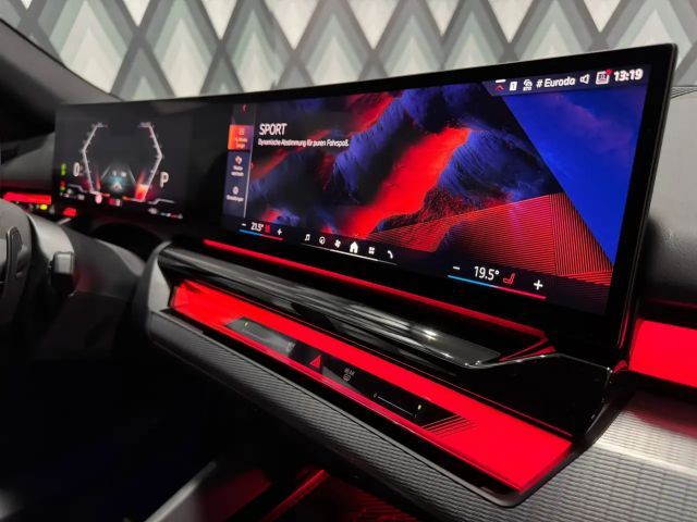 BMW 520 520d M-Sport Sedan xDrive