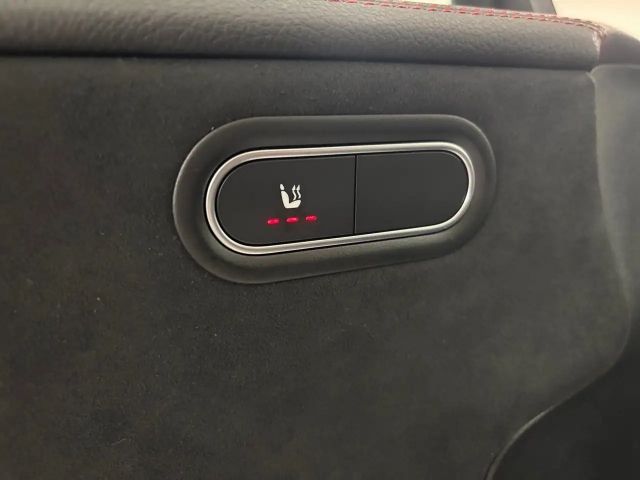 Mercedes-Benz CLA 200 AMG Line Coupé