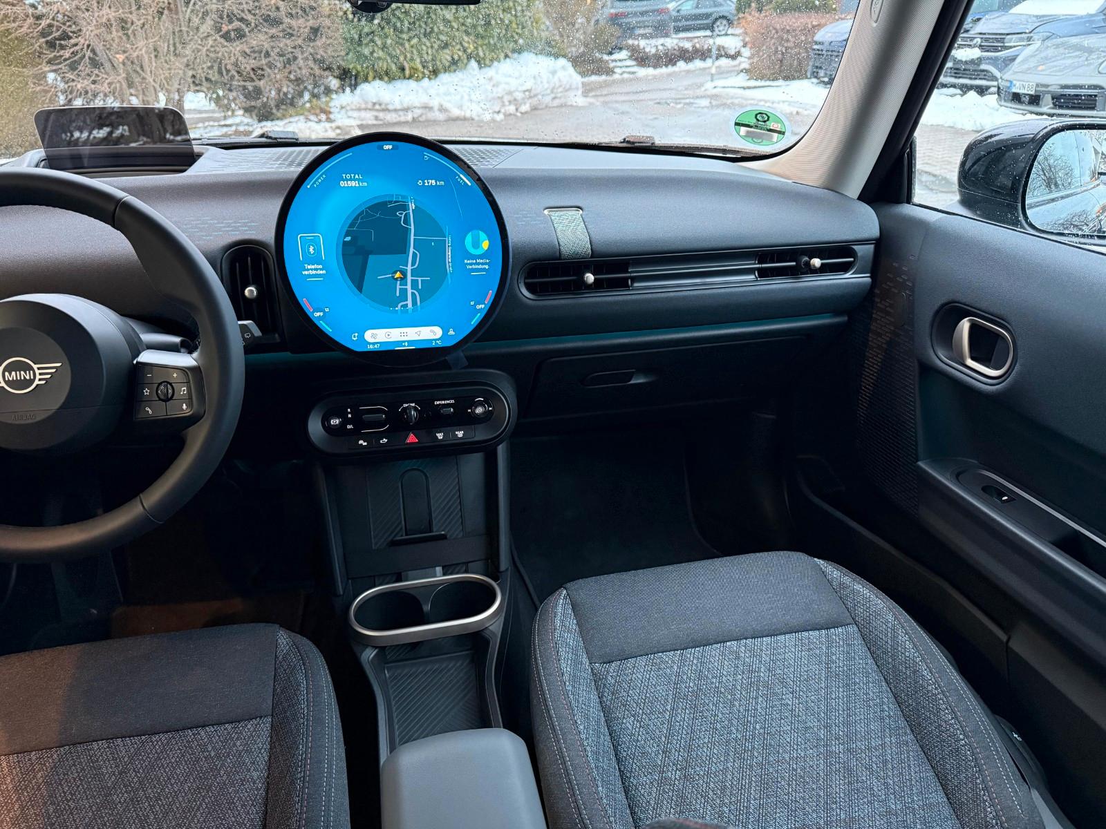 MINI Cooper Essential