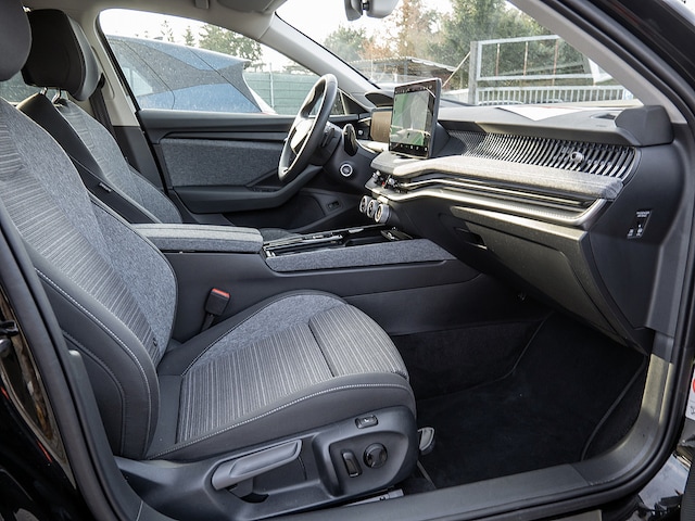 Skoda Superb 2.0 TDI Combi Selection