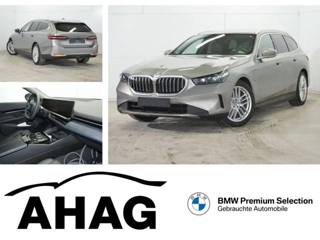 BMW 530 530e Touring