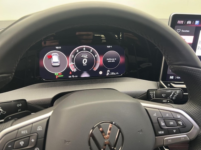 Volkswagen Golf 1.5 eTSI DSG R-Line