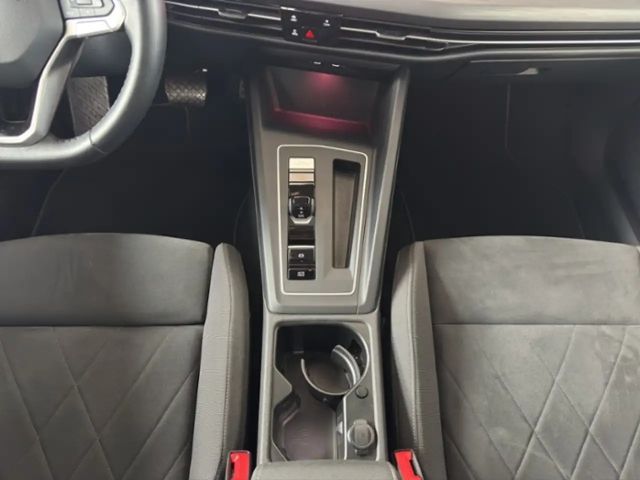 Volkswagen Golf 2.0 TSI Golf VIII Style