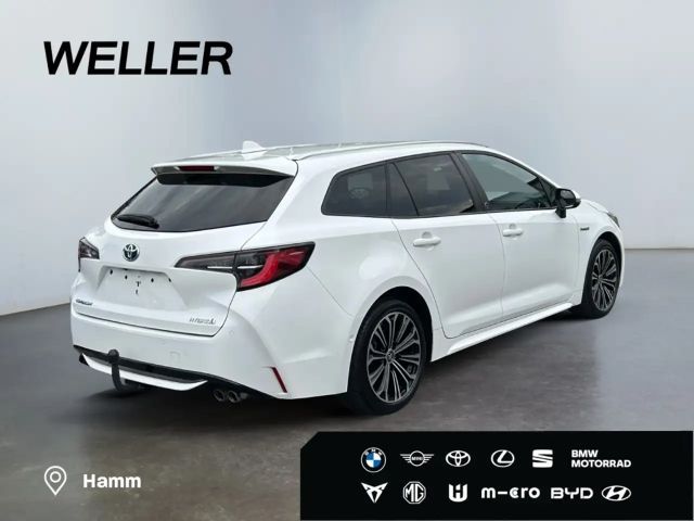 Toyota Corolla Hybride Team D