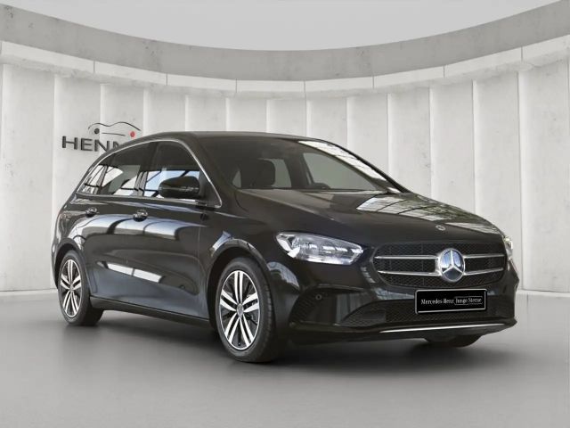 Mercedes-Benz B 180 Progressive Sedan