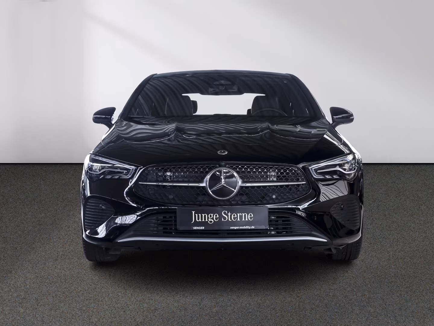 Mercedes-Benz CLA 200 Rückfahrkamera Sitzheizung MBUX-Navi LED