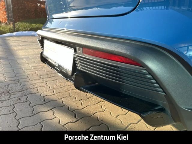 Porsche Taycan Cross Turismo Turbo